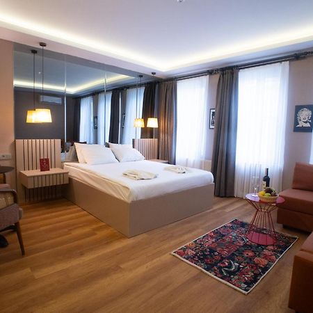Cheers Porthouse Hotel Истанбул Екстериор снимка