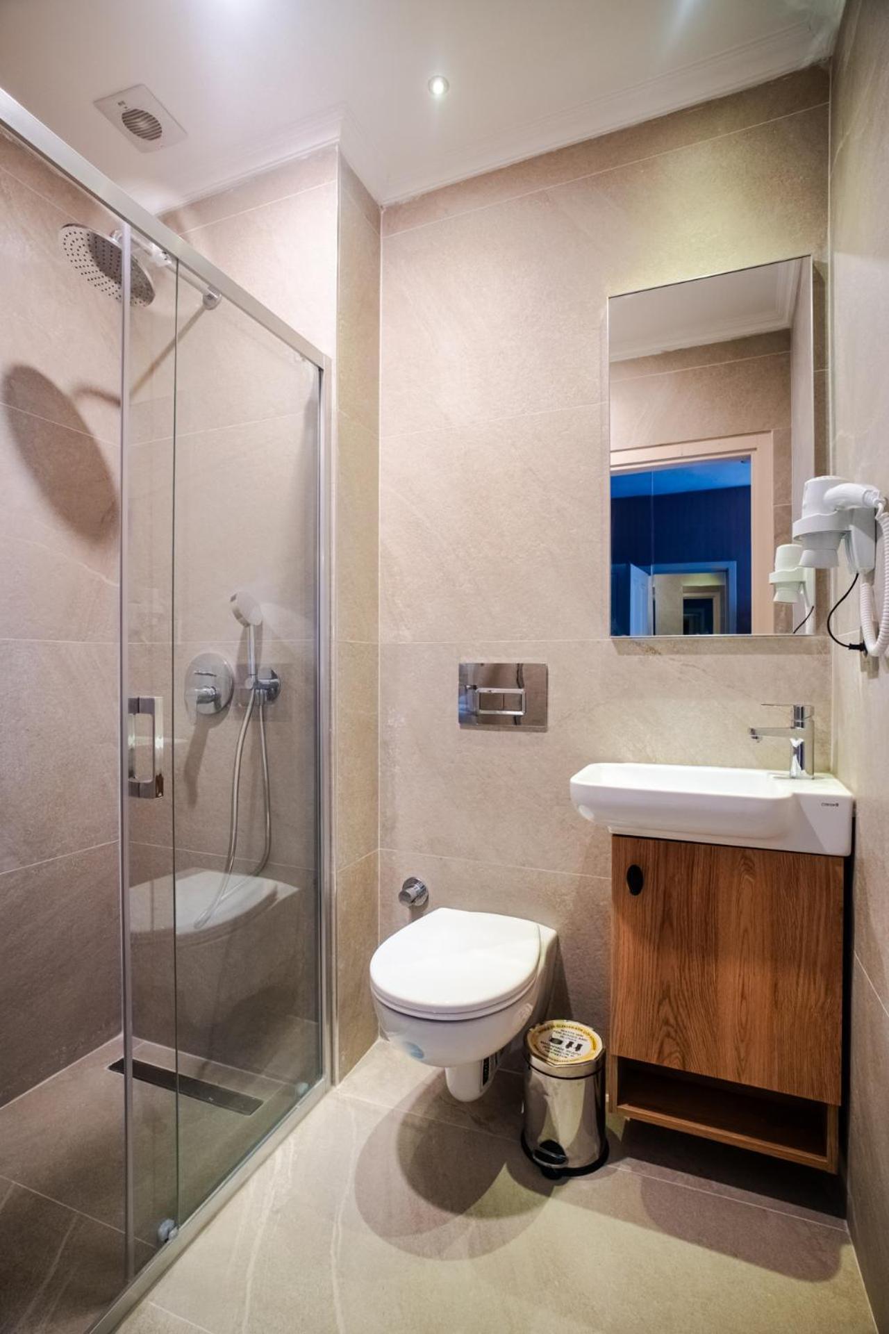 Cheers Porthouse Hotel Истанбул Екстериор снимка